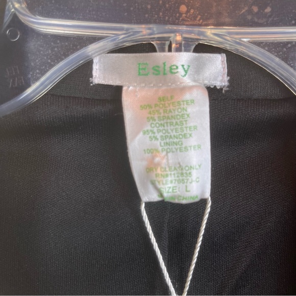 Esley black & white honeycomb pattern blazer in Woman’s Large-NWT - Picture 8 of 15